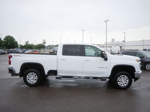 Used 2020 Chevrolet Silverado 3500 LT w/ All Star Edition AWD/4WD image 8