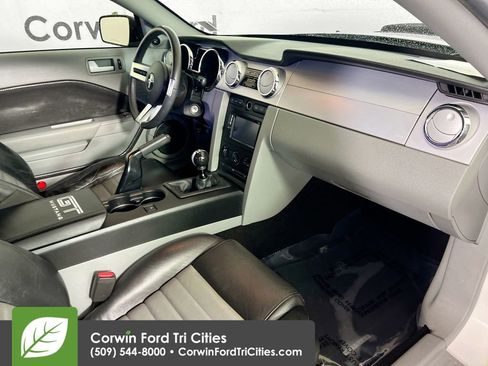 Used 2008 Ford Mustang GT Premium image 26