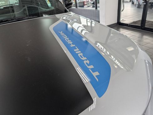 Used 2022 Jeep Grand Cherokee Trailhawk w/ Advanced Protech Group II image 9