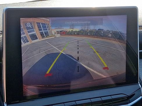 Used 2024 Jeep Compass Latitude w/ Altitude Special Edition image 17