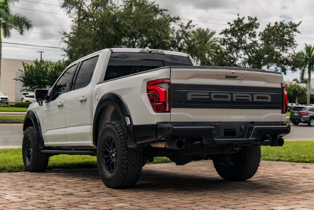 Used 2024 Ford F150 Raptor AWD/4WD image 3