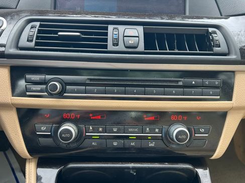 Used 2013 BMW 535i Sedan image 24