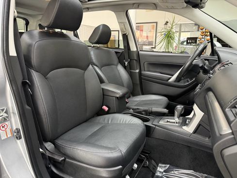 Used 2015 Subaru Forester 2.5i Limited image 17