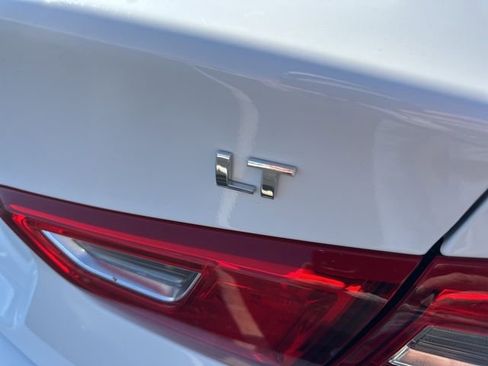 Used 2024 Chevrolet Malibu LT image 27