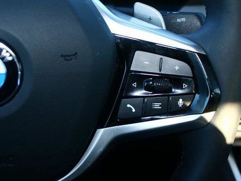 Used 2025 BMW 330i xDrive Sedan image 15