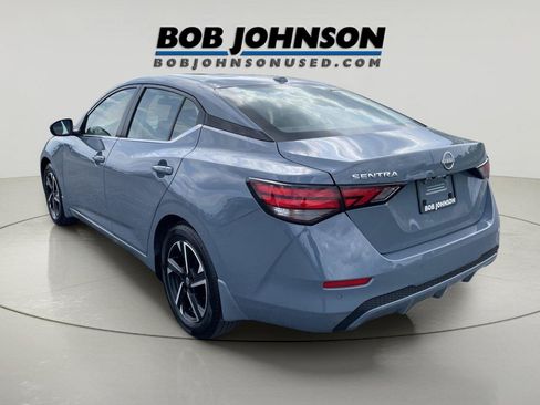Used 2025 Nissan Sentra SV w/ All-Weather Package FWD image 5