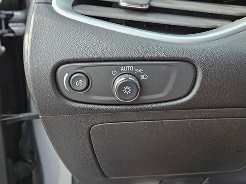 Used 2024 Chevrolet Malibu LT image 25