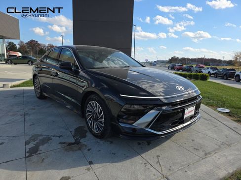 New 2026 Hyundai Sonata SEL FWD image 3