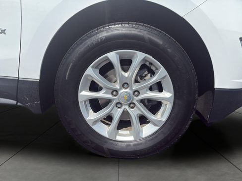 Used 2019 Chevrolet Equinox LT AWD/4WD image 10