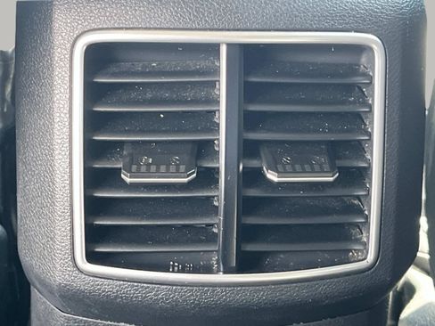 Used 2024 Kia Sportage EX FWD image 14