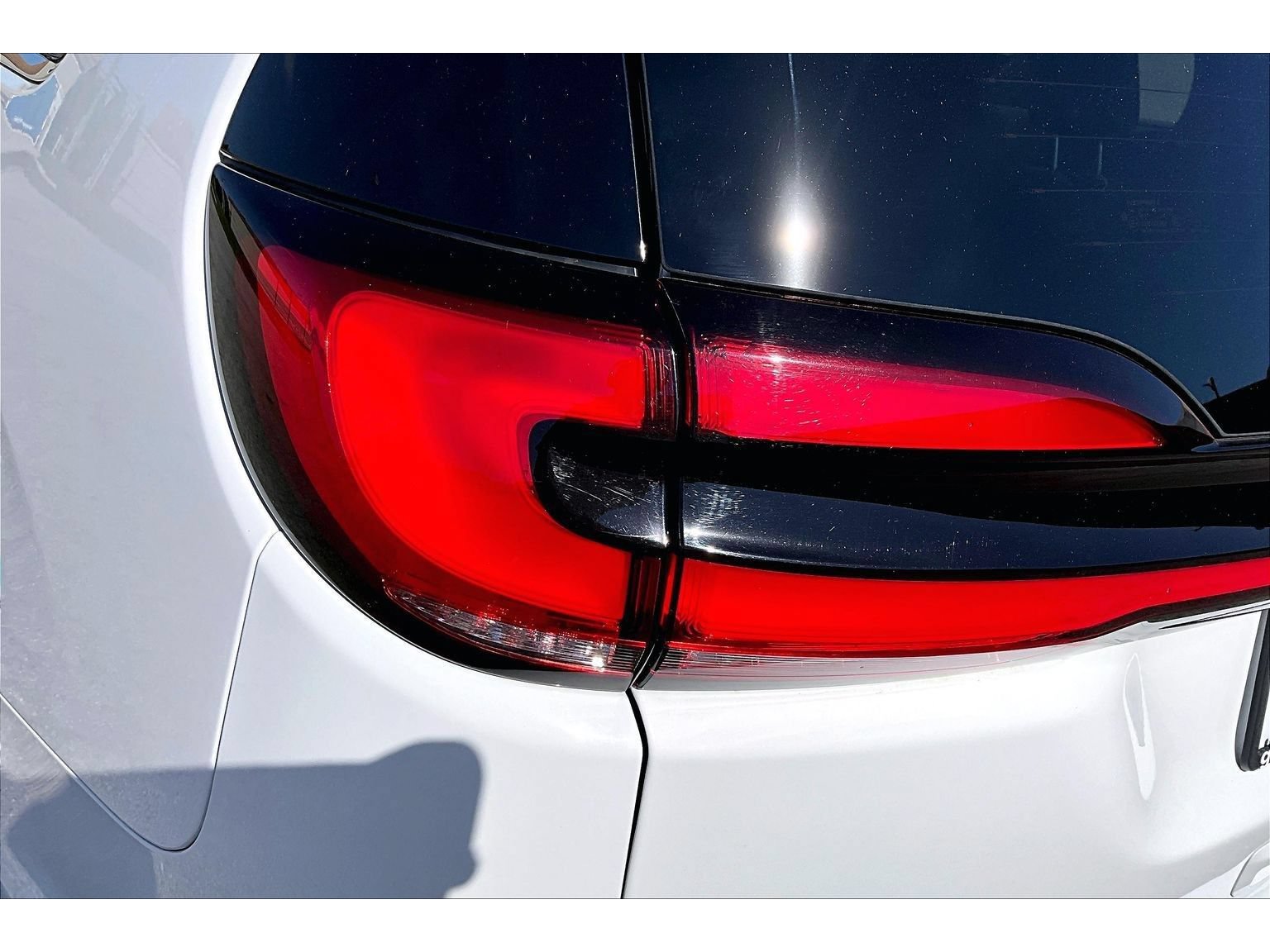 Certified 2022 Chrysler Pacifica Touring-L FWD image 37