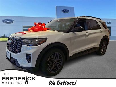 New 2026 Ford Explorer ST w/ Sun And Sound Package