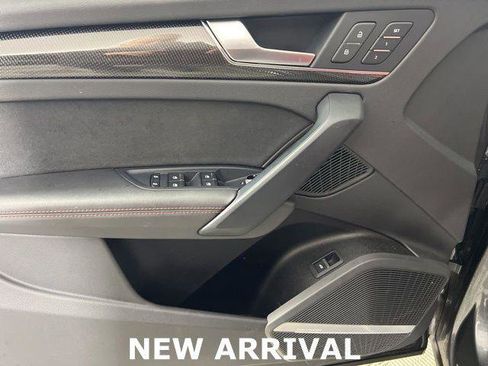 Used 2023 Audi SQ5 Premium Plus w/ Premium Plus Package image 8