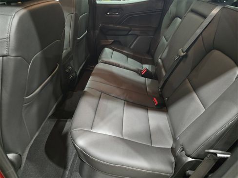 New 2026 GMC Canyon Elevation w/ Convenience Package image 14