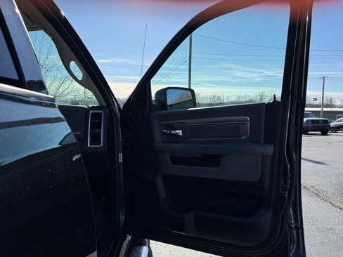 Used 2017 RAM 1500 Big Horn image 14