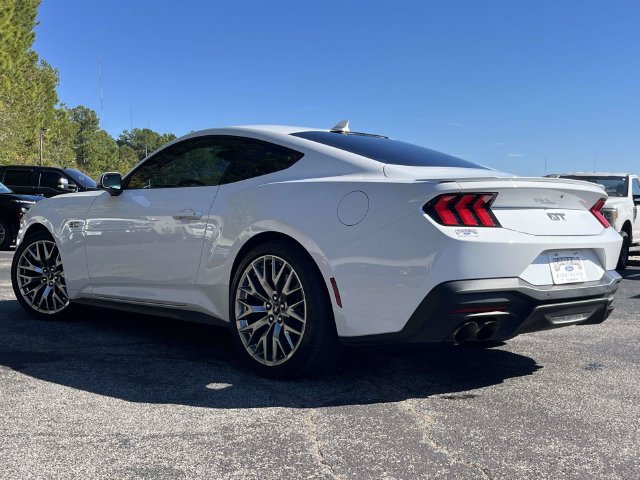 Used 2026 Ford Mustang GT Premium RWD image 6