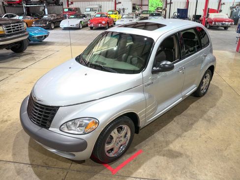 Used 2001 Chrysler PT Cruiser FWD image 15