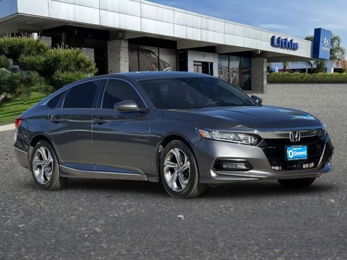 Used 2018 Honda Accord EX image 10