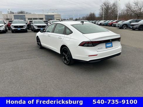 Used 2025 Honda Accord SE image 4