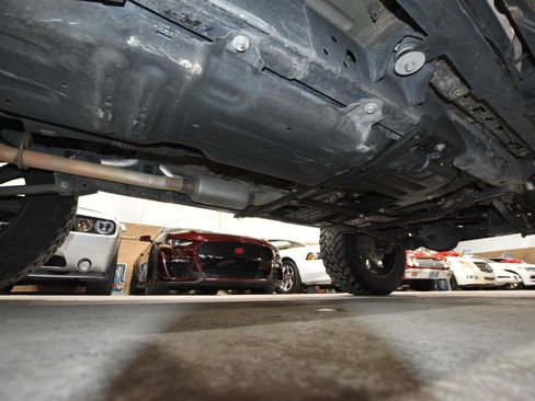 Used 2018 Jeep Wrangler Unlimited Rubicon image 68