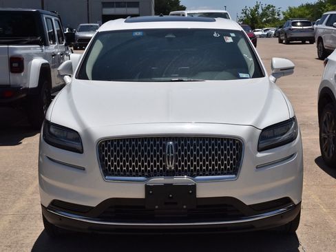 Used 2023 Lincoln Nautilus Reserve w/ Equipment Group 201A AWD/4WD image 3
