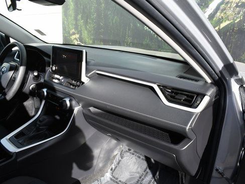 Certified 2024 Toyota RAV4 LE image 24