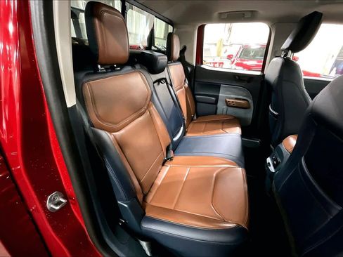 Used 2022 Ford Maverick Lariat w/ Lariat Luxury Package image 19