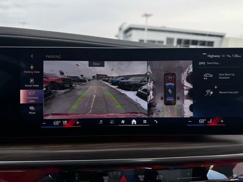 Certified 2023 BMW 760i xDrive w/ Executive Package image 39