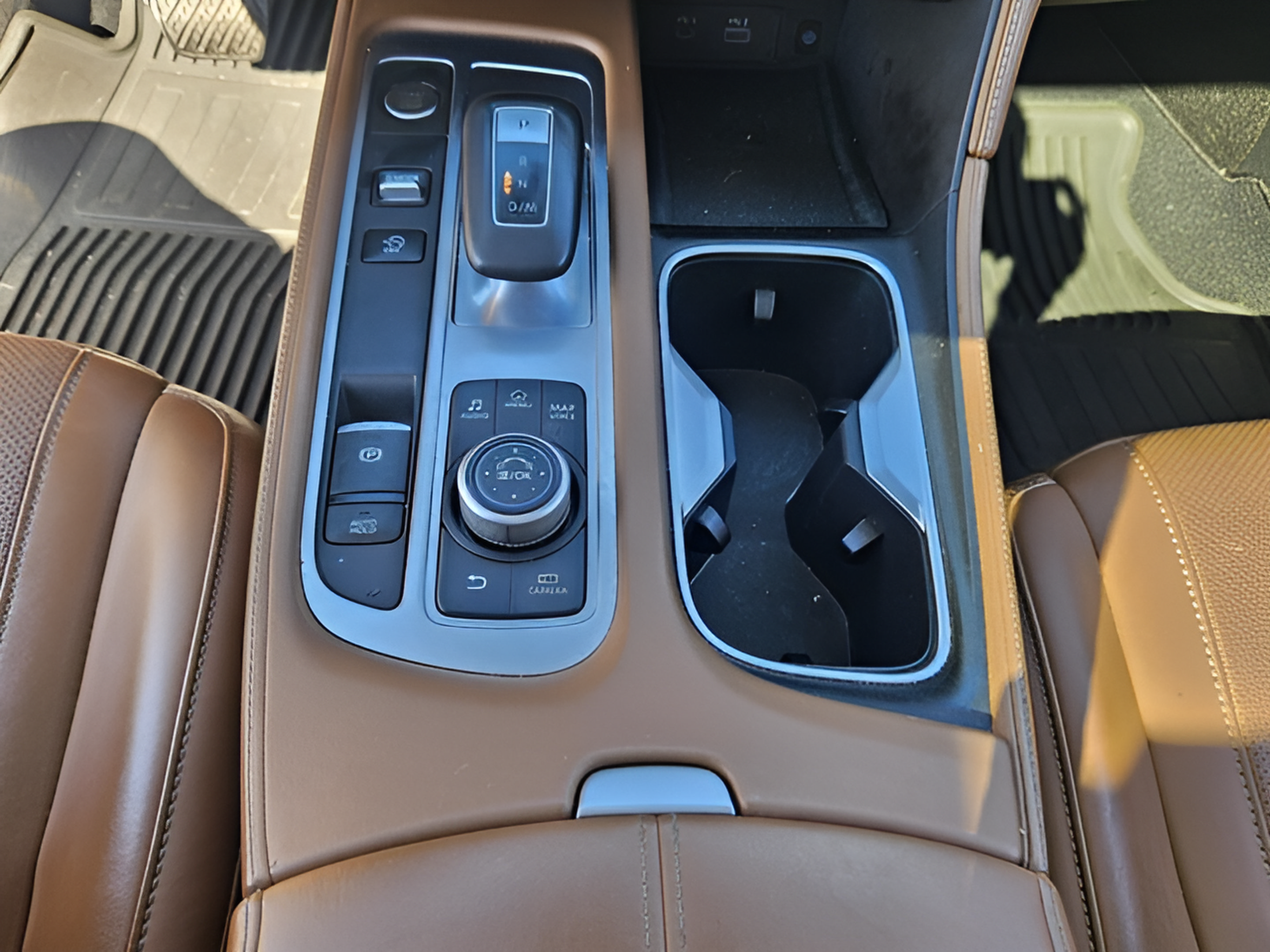 Certified 2025 INFINITI QX60 Sensory w/ Vision Package AWD/4WD image 18