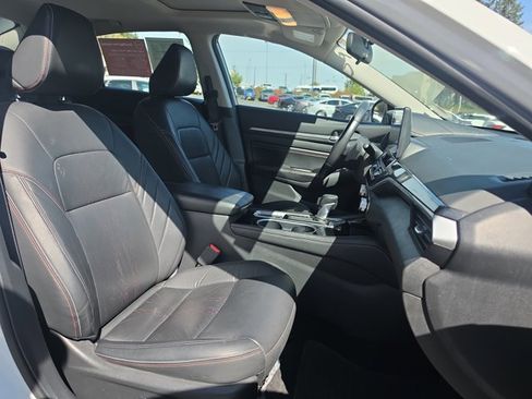 Certified 2023 Nissan Altima 2.5 SR w/ SR Premium Package AWD/4WD image 29