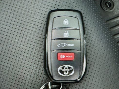 Used 2024 Toyota Grand Highlander Platinum image 39