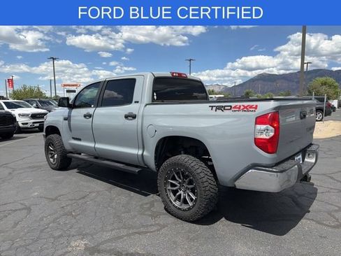 Used 2019 Toyota Tundra SR5 w/ TRD Off Road Package AWD/4WD image 10