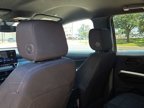 Used 2024 Chevrolet Colorado Trail Boss w/ Technology Package AWD/4WD image 16