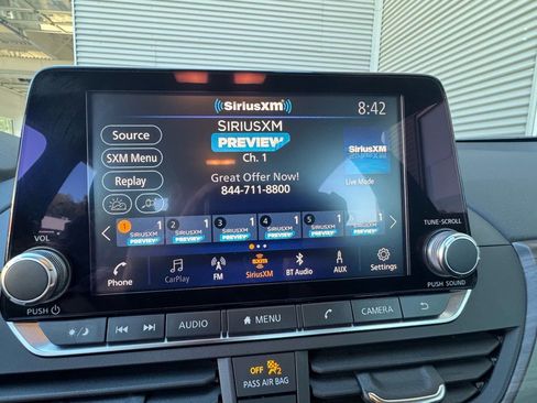 Used 2023 Nissan Altima 2.5 SV image 18