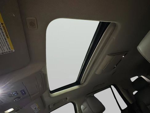 Used 2019 GMC Yukon Denali w/ Open Road Package image 19