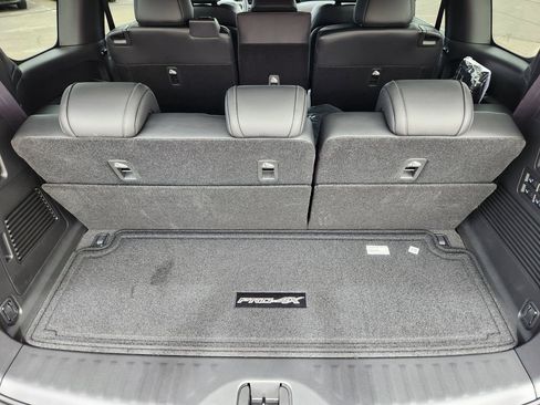 New 2026 Nissan Armada PRO-4X AWD/4WD image 15