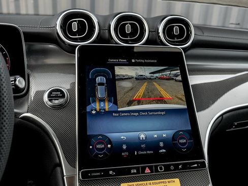 Used 2026 Mercedes-Benz GLC 300 4MATIC image 14