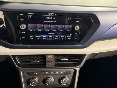 Used 2022 Volkswagen Taos SE w/ IQ.Drive SE Package image 23