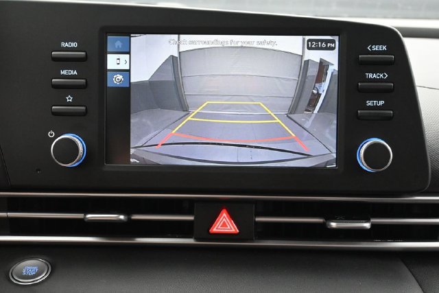 Used 2026 Hyundai Elantra Hybrid FWD image 24