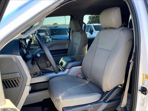 Used 2019 Ford F250 XLT w/ XLT Premium Package image 8