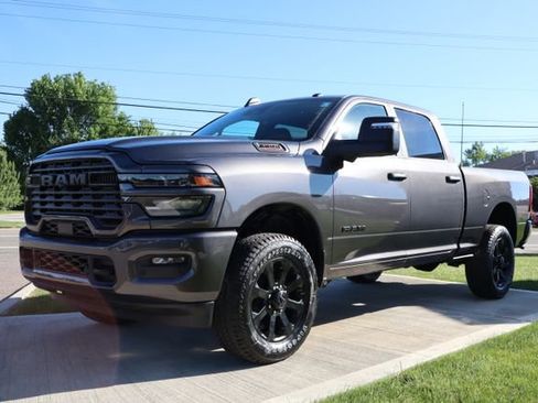 Used 2026 RAM 3500 Big Horn AWD/4WD image 10