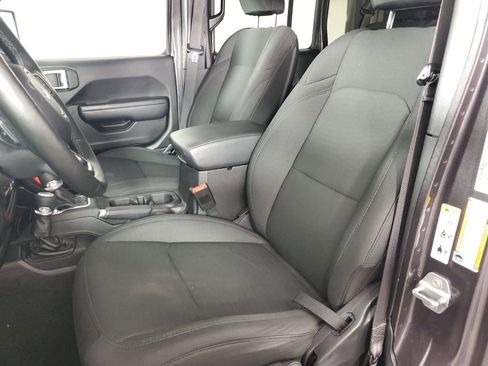 Used 2020 Jeep Gladiator Sport w/ Quick Order Package 24S image 12