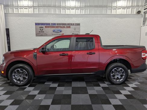 Used 2025 Ford Maverick XLT w/ XLT Luxury Package AWD/4WD image 2