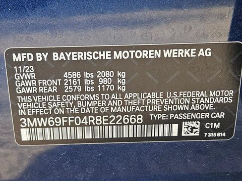 Used 2024 BMW 330i Sedan w/ Premium Package RWD image 15