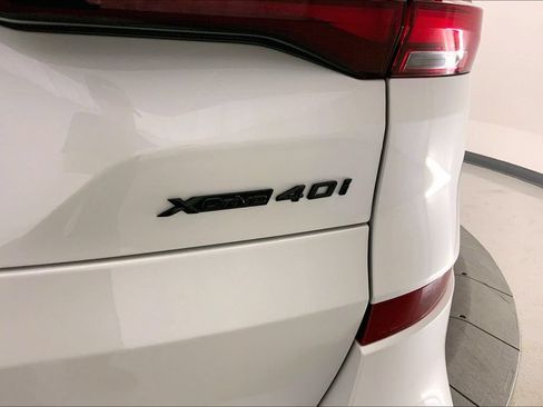 Used 2022 BMW X5 xDrive40i w/ M Sport Package AWD/4WD image 30