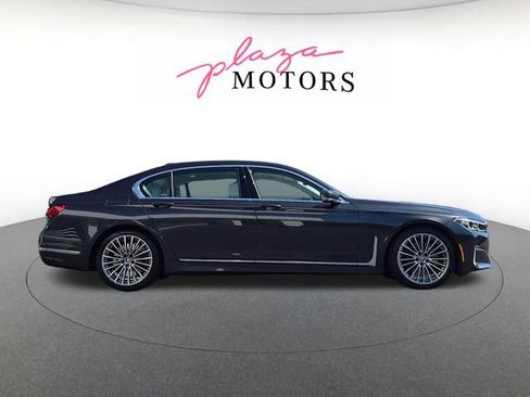 Used 2021 BMW 750i xDrive w/ Luxury Rear Seating Package AWD/4WD image 4