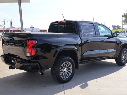 Used 2024 Chevrolet Colorado LT w/ LT Convenience Package II RWD image 6