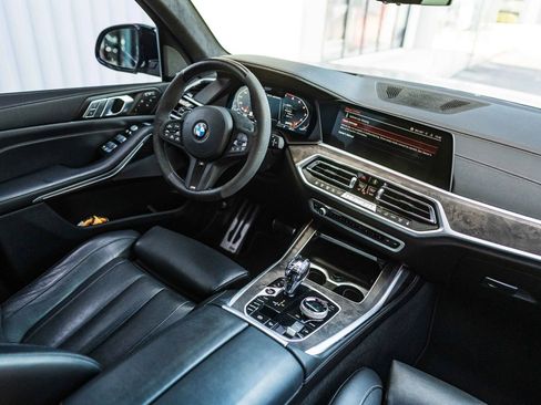 Used 2022 BMW X7 M50i w/ Dynamic Handling Package AWD/4WD image 33
