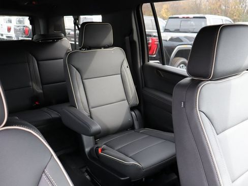 New 2026 GMC Yukon XL Elevation w/ LPO, Floor Liner Package AWD/4WD image 26