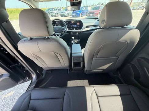 New 2026 Chevrolet Trax ACTIV w/ Driver Confidence Package FWD image 24